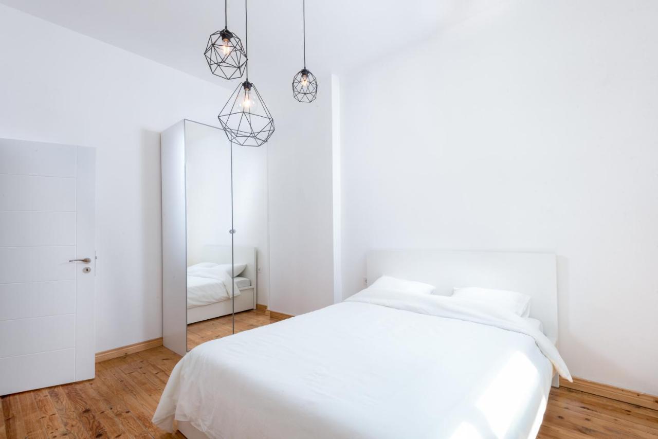 The White Apartment - Bogoridi Main Street Burgas by Eksteriør bilde