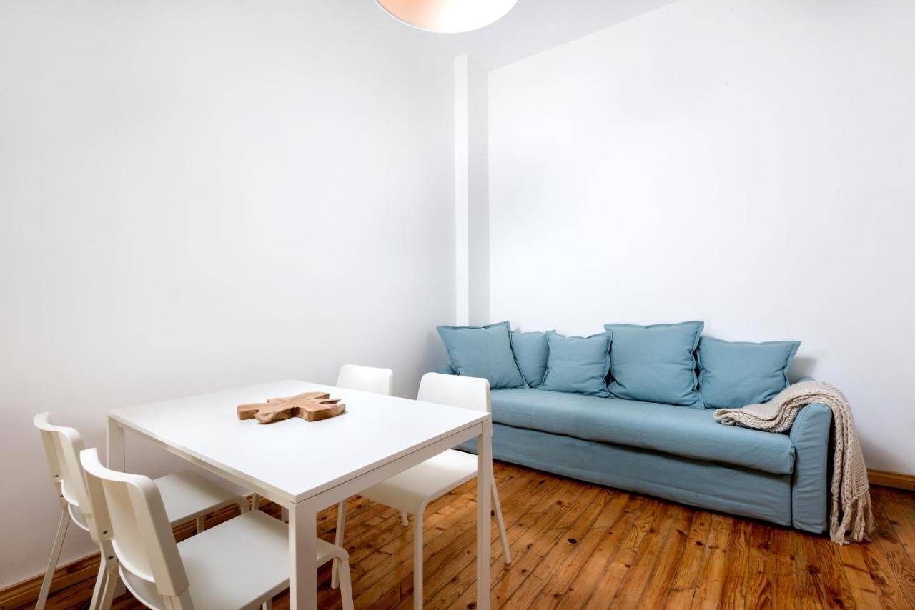 The White Apartment - Bogoridi Main Street Burgas by Eksteriør bilde